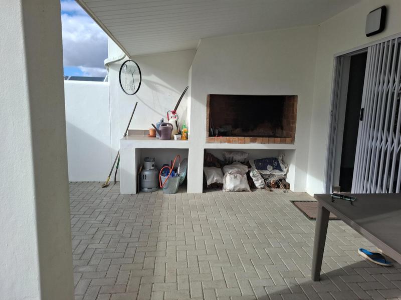 To Let 3 Bedroom Property for Rent in Dwarskersbos Western Cape